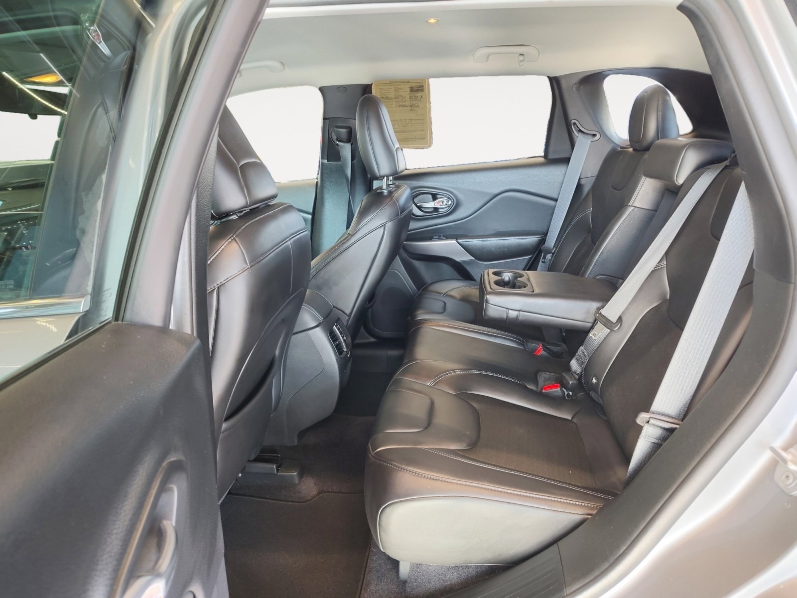 Used Car 2019 Jeep Cherokee  Latitude Plus For Sale Under $20,000 In San Antonio, Texas