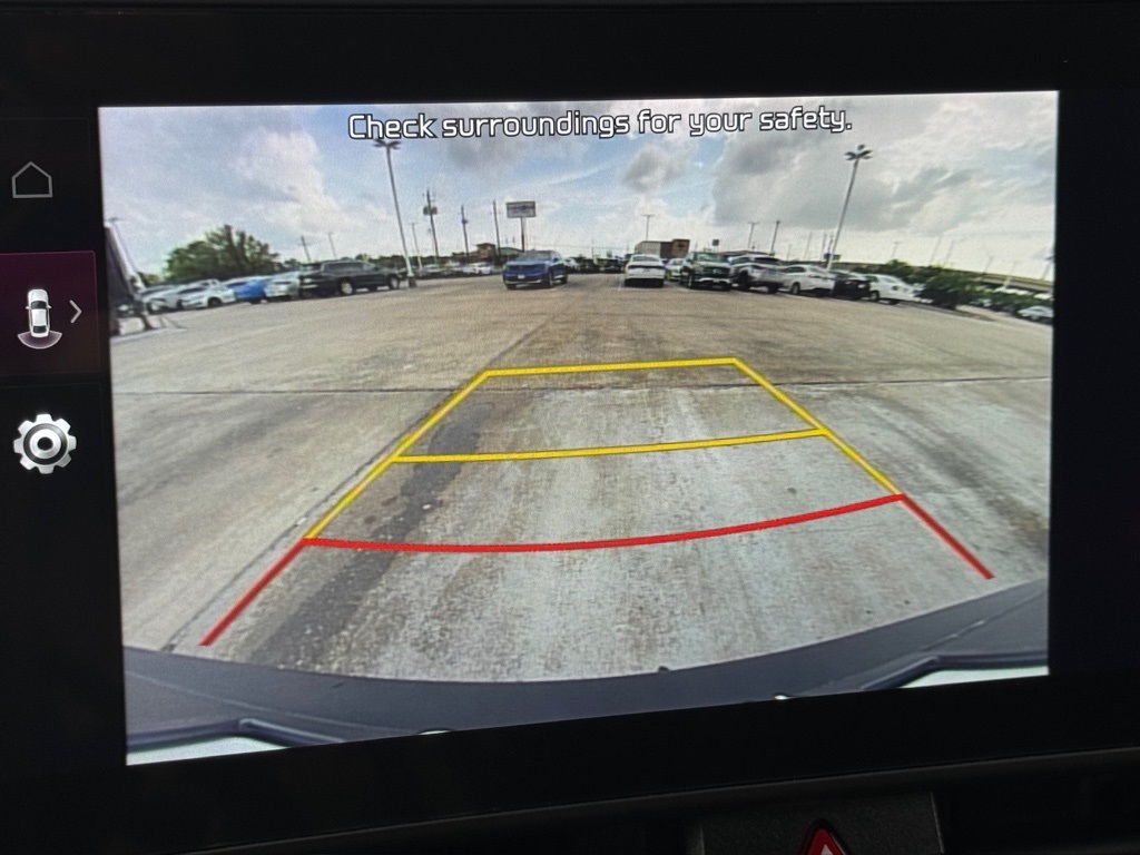 2023 Kia Sportage EX - 5