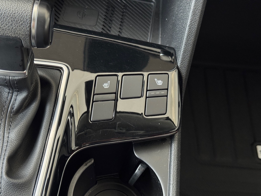 2023 Kia Sportage EX - 6