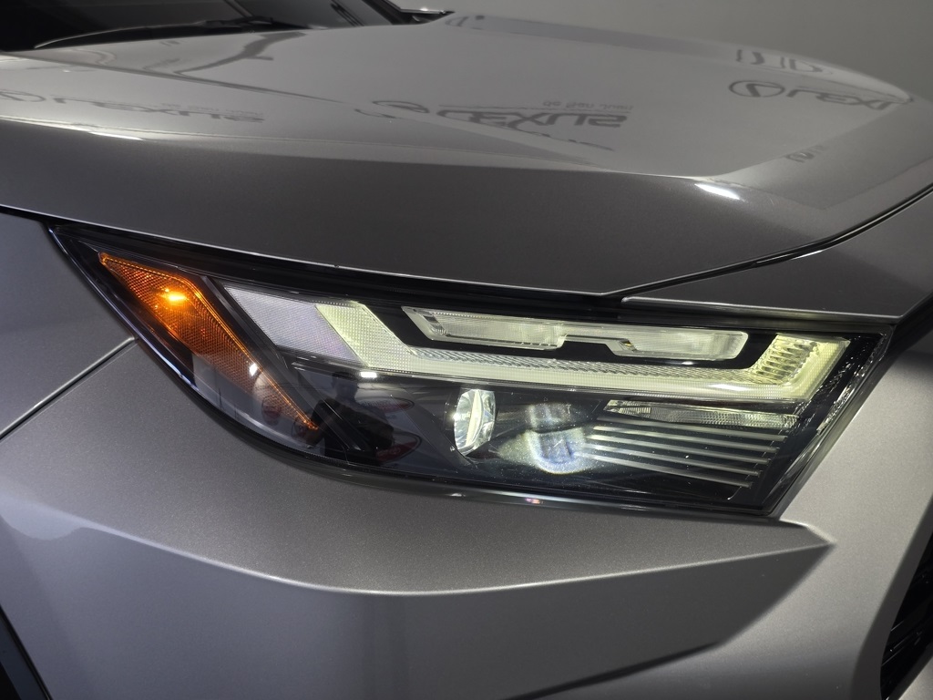 Thumbnail: 2022 Toyota RAV4 - 5