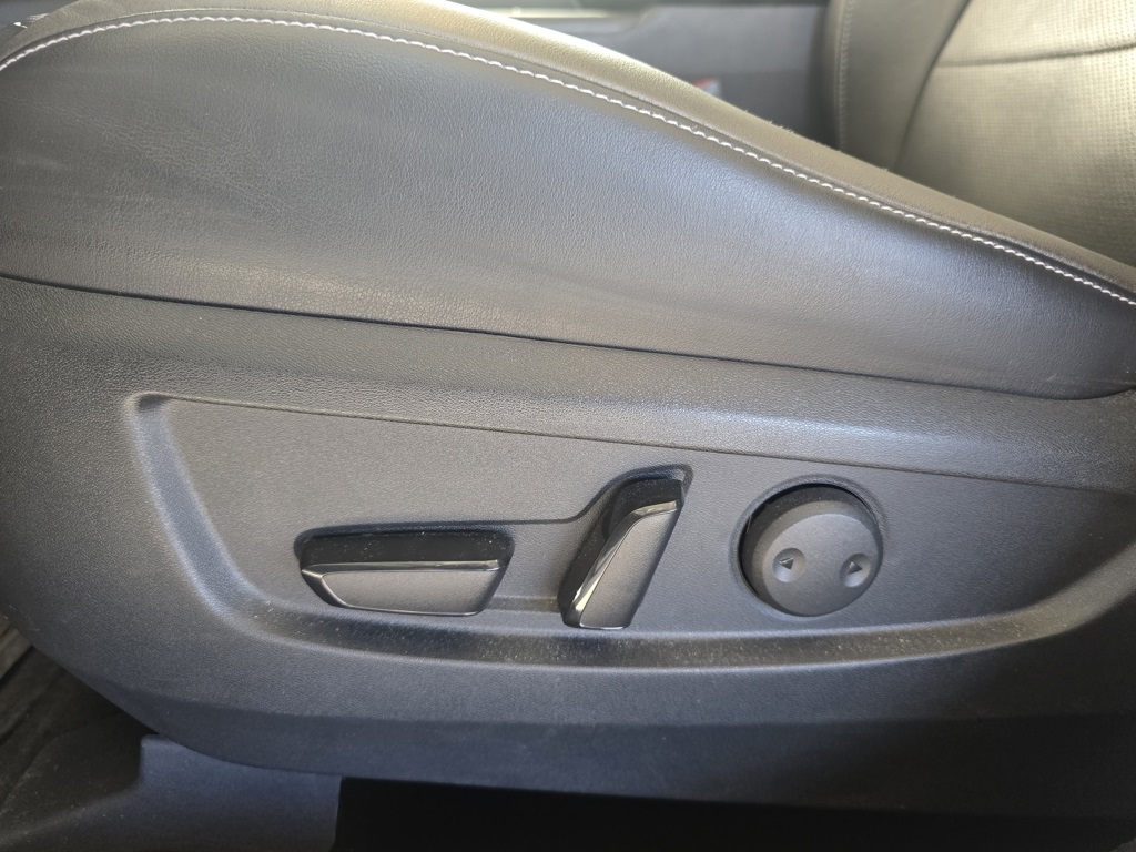 Thumbnail: 2020 INFINITI QX50 - 6