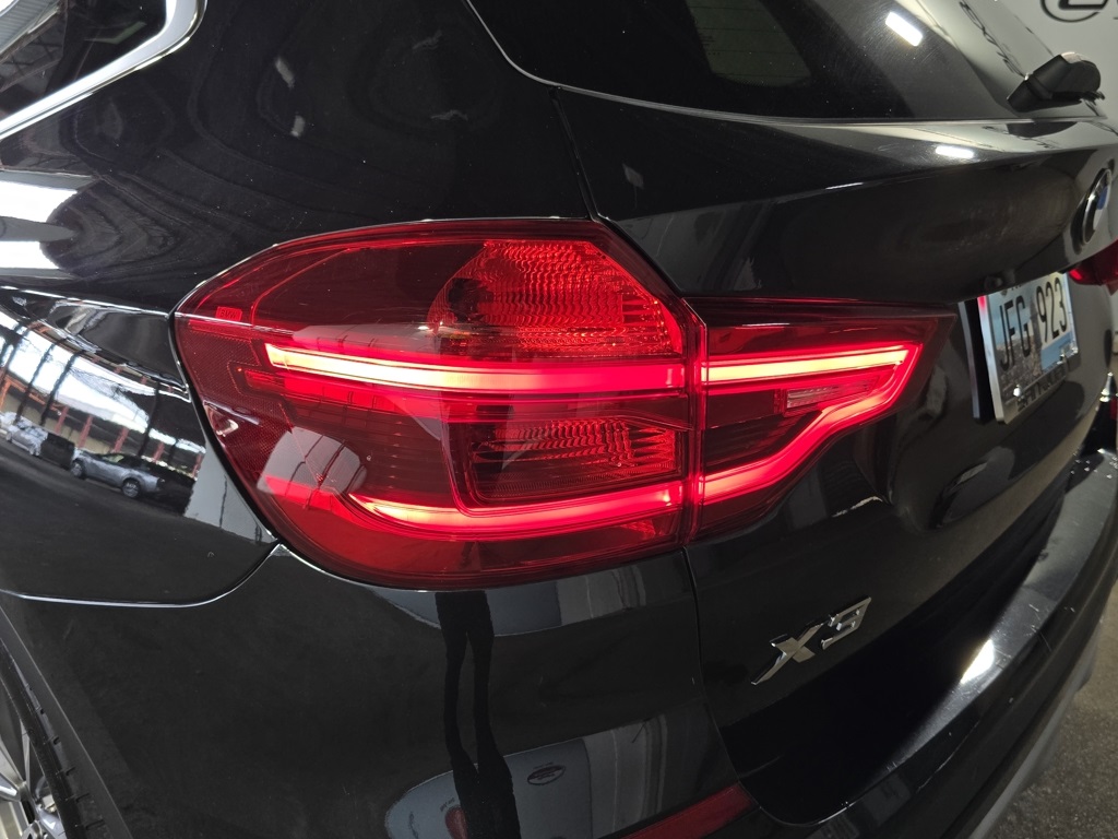 Thumbnail: 2019 BMW X3 - 10