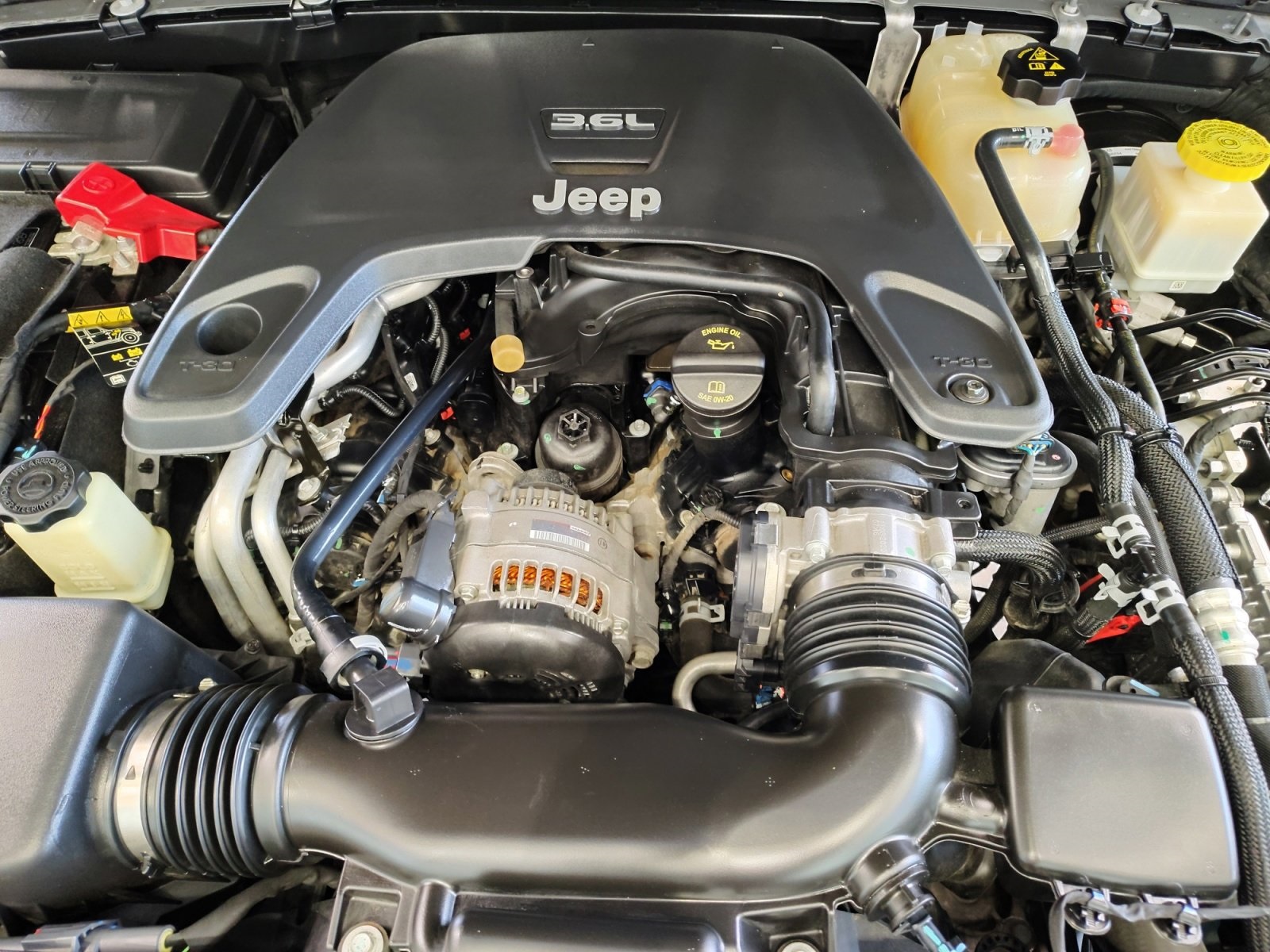 Used Car 2020 Jeep Gladiator  Mojave For Sale Under $35,000 In San Antonio, Texas