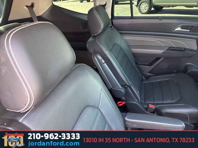 Used Car 2021 Volkswagen Atlas  Sel Premium For Sale Under $25,000 In San Antonio, Texas