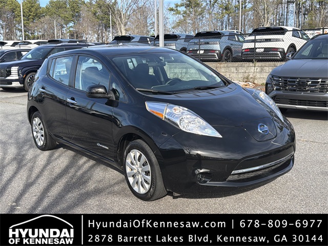 2015 Nissan LEAF S