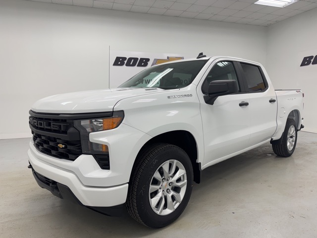 2026 Chevrolet Silverado 1500 Custom Crew Cab 4WD