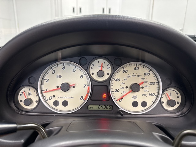 2005 Mazda MX-5 Miata Miata LS photo 14