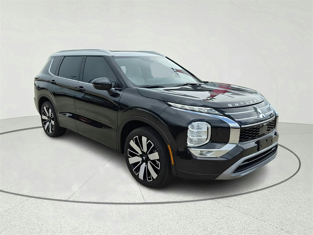 2025 Mitsubishi Outlander SEL - 2