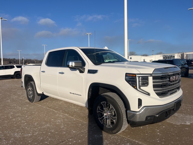 2026 GMC Sierra 1500 SLT Crew Cab 4WD