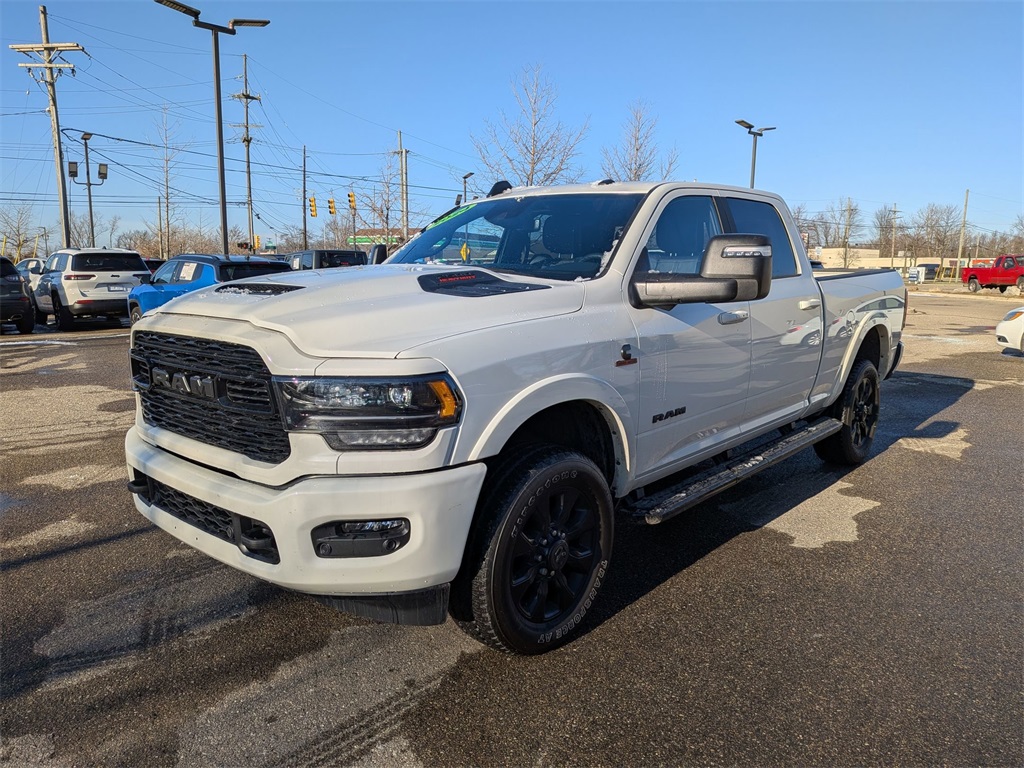2024 RAM 2500 Limited Crew Cab 4WD