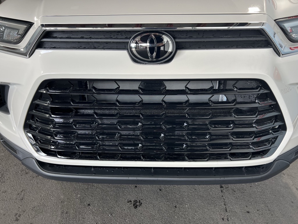 Thumbnail: 2026 Toyota Grand Highlander - 11