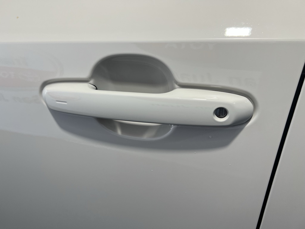 Thumbnail: 2026 Toyota Grand Highlander - 13