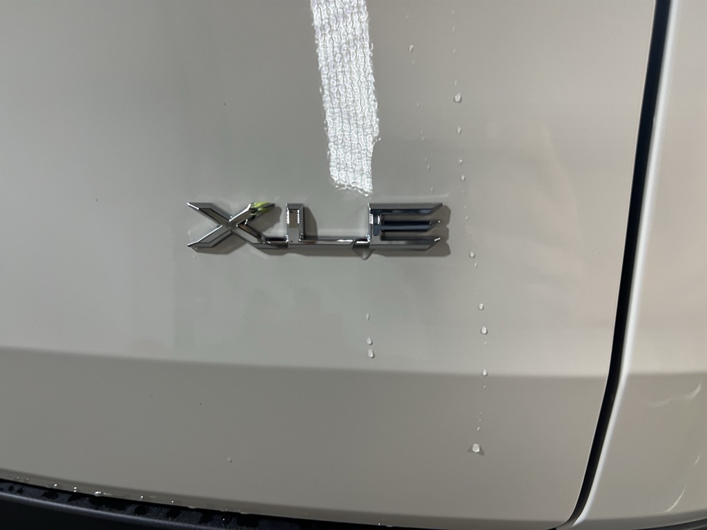 Thumbnail: 2026 Toyota Grand Highlander - 16