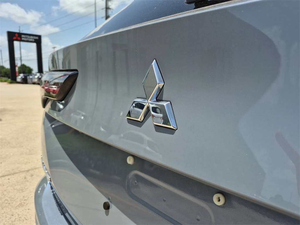 2025 Mitsubishi Outlander SEL Gray at Mac Haik CDJR North Houston