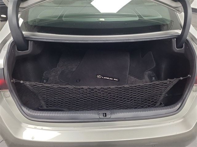 2020 – Lexus – RC