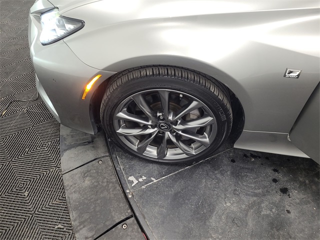 2020 – Lexus – RC