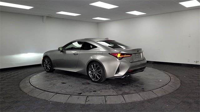 2020 – Lexus – RC