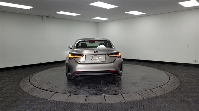 2020 – Lexus – RC