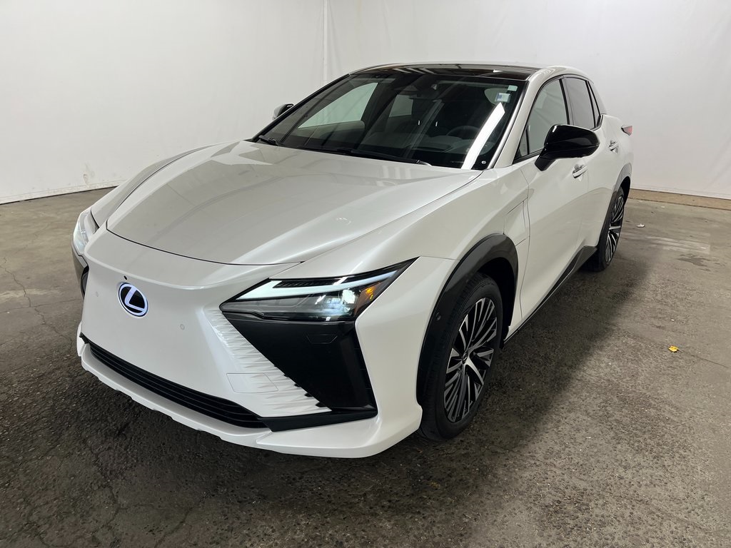 2023 Lexus RZ 450e Luxury AWD