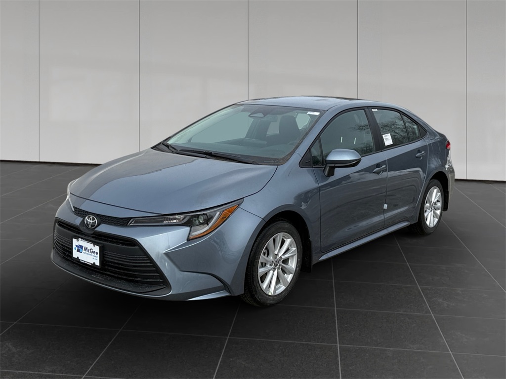 2026 Toyota Corolla LE FWD