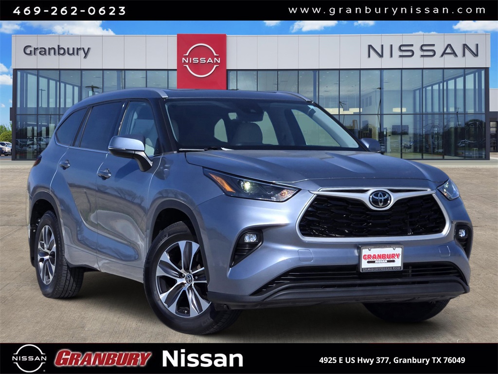 2022 Toyota Highlander XLE AWD