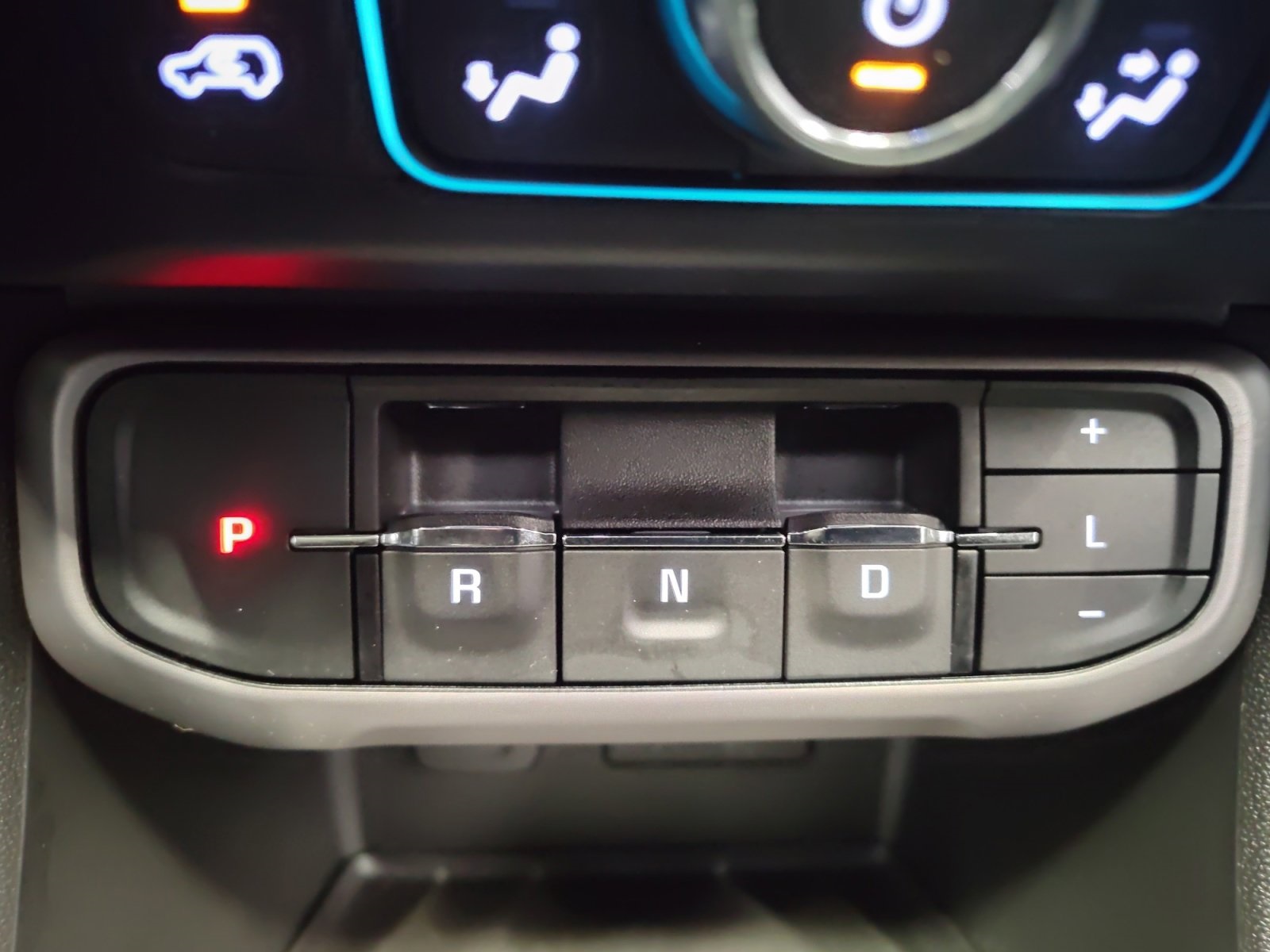 Used Car 2023 Gmc Acadia  At4 For Sale Under $35,000 In San Antonio, Texas