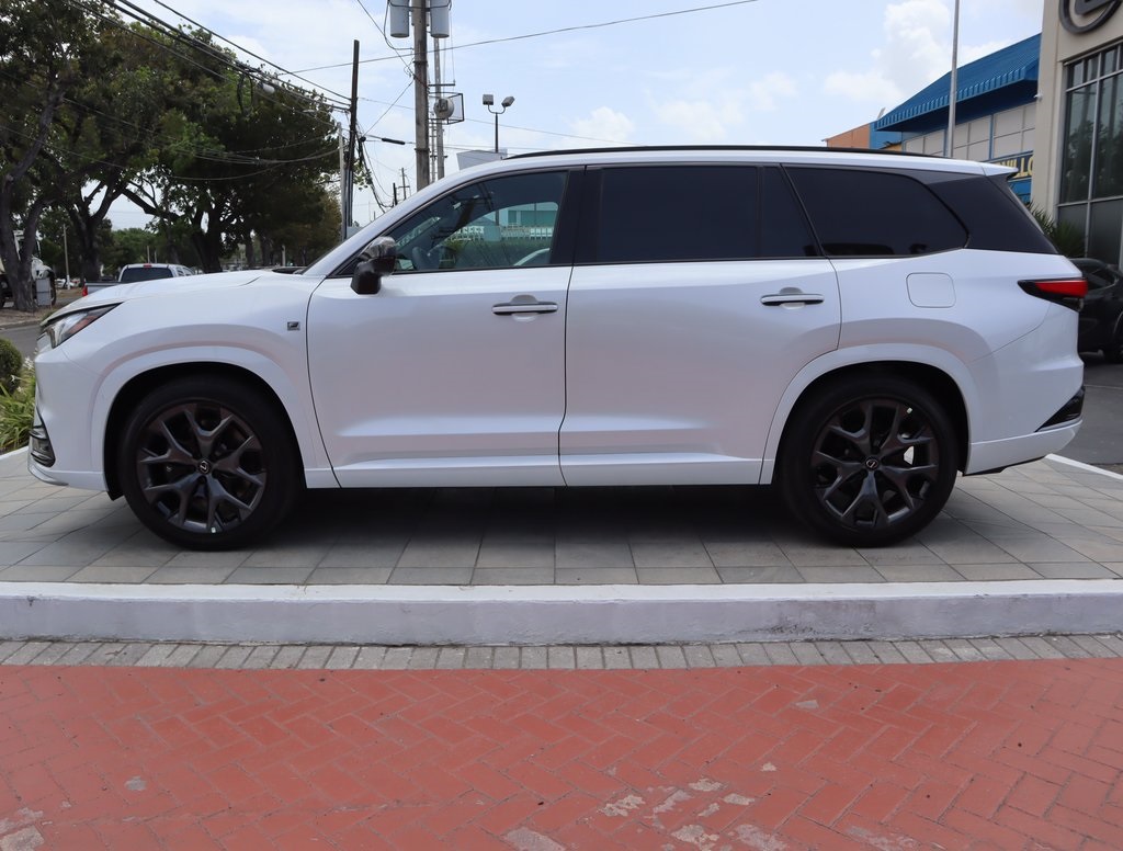 Thumbnail: 2026 Lexus TX - 8