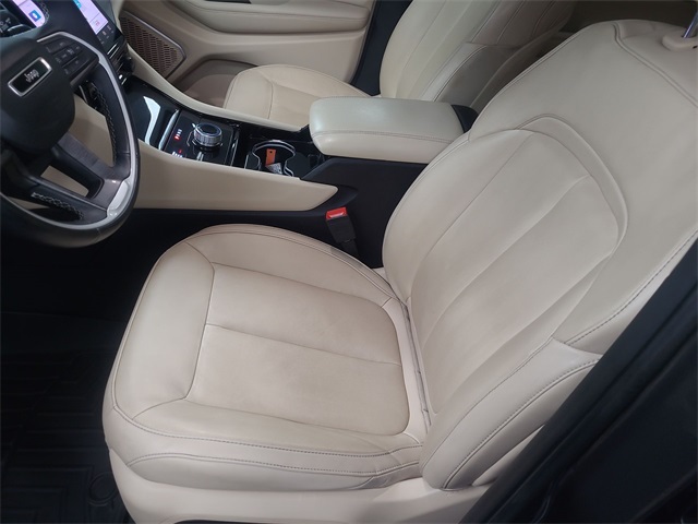 2022 – Jeep – Grand Cherokee L