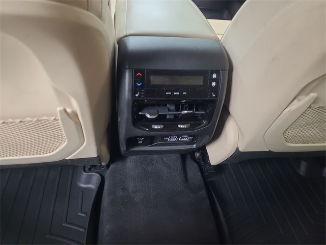2022 – Jeep – Grand Cherokee L