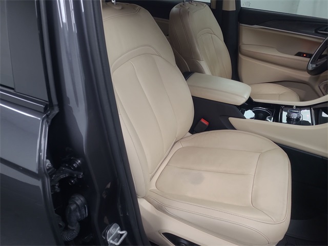 2022 – Jeep – Grand Cherokee L