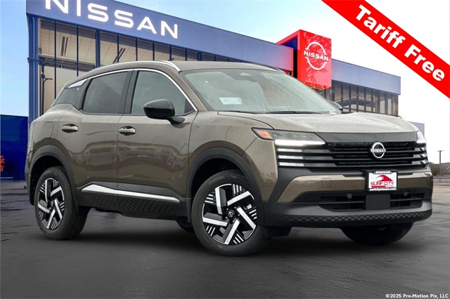 2026 Nissan KICKS SV's photo