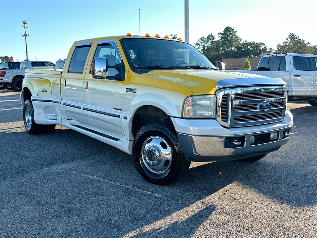 2006 Ford F-350SD Lariat