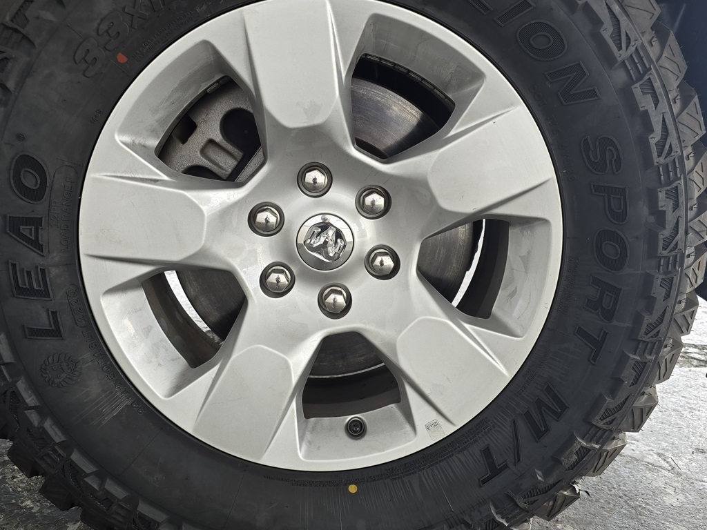 Thumbnail: 2025 RAM 1500 - 31