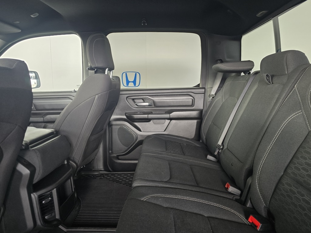 Thumbnail: 2025 RAM 1500 - 8