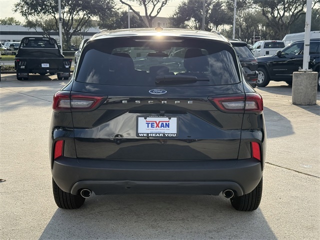 2025 Ford Escape ST-Line - 4