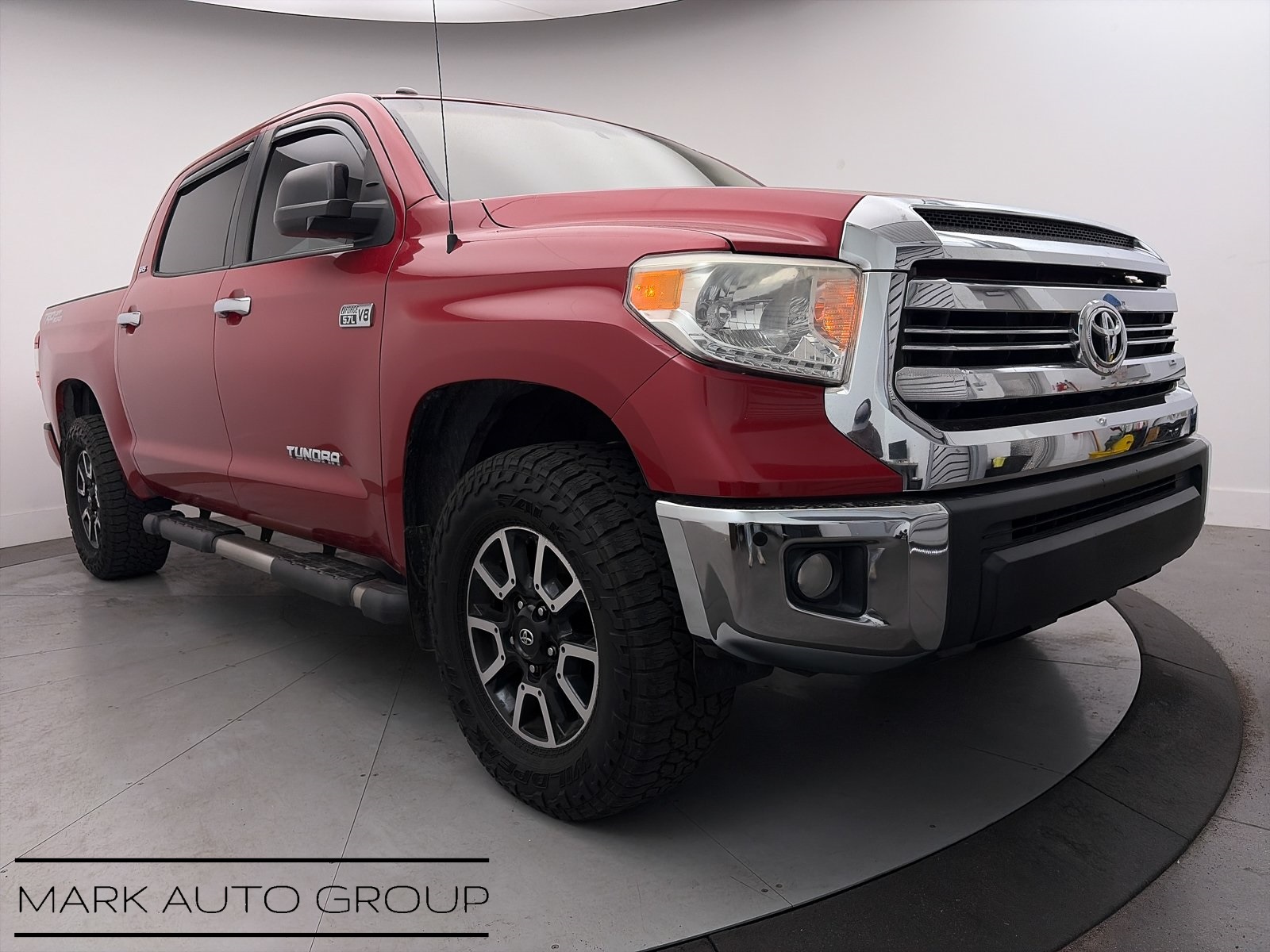 2017 Toyota Tundra SR5 CrewMax 5.7L