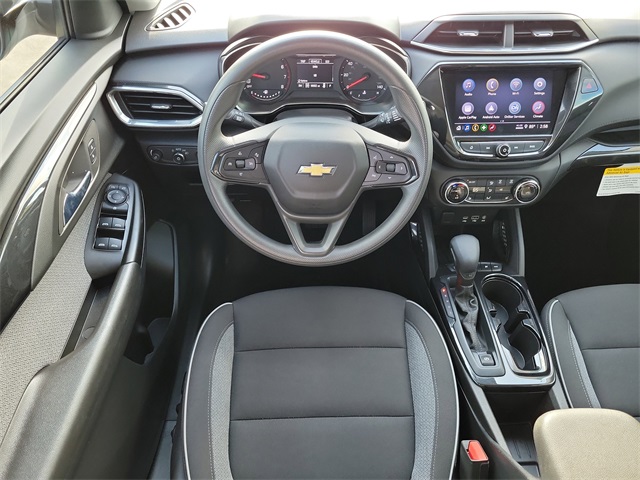 2023 Chevrolet TrailBlazer LT - 9