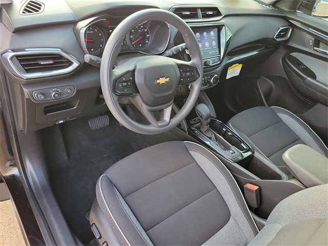 2023 Chevrolet TrailBlazer LT - 11