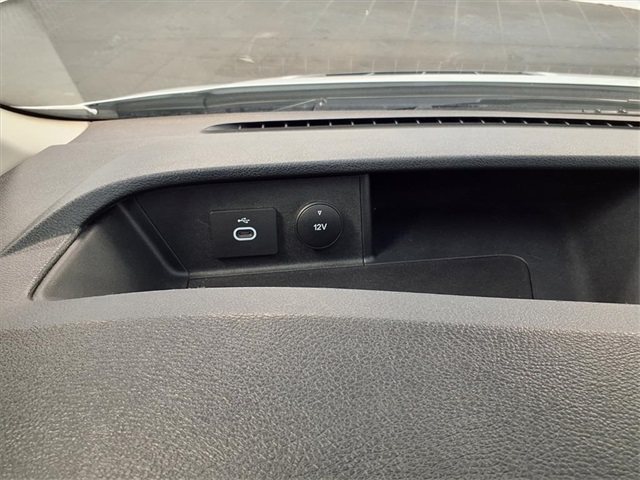 2023 Ford Transit-250