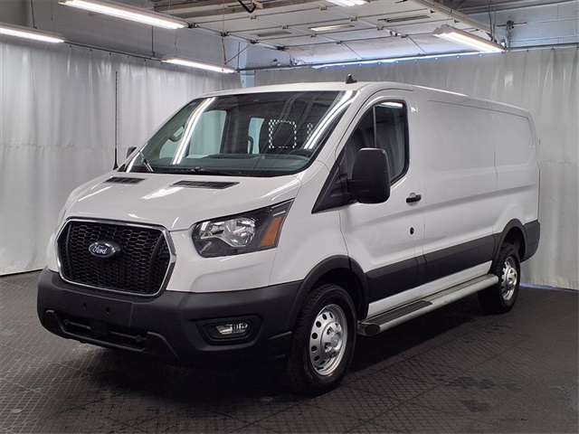 2023 Ford Transit-250