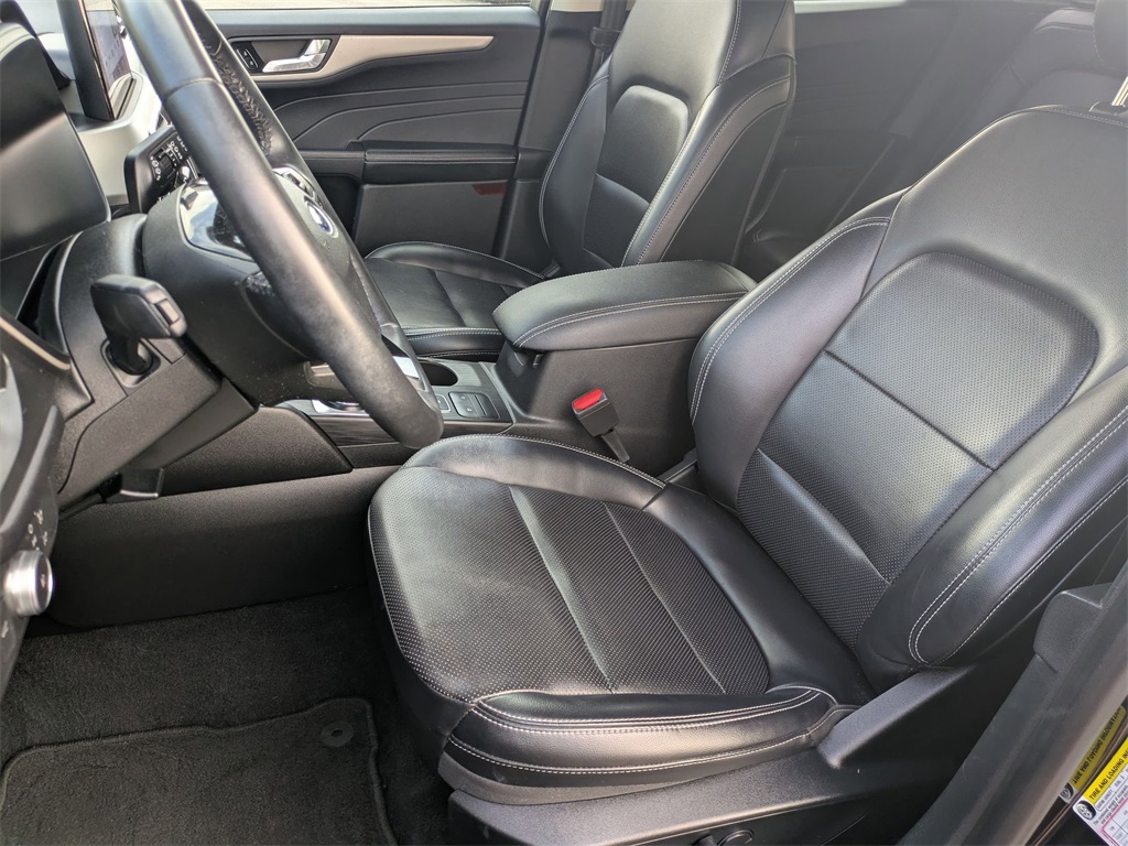 Used 2021 Ford Escape For Sale in Findlay, OH