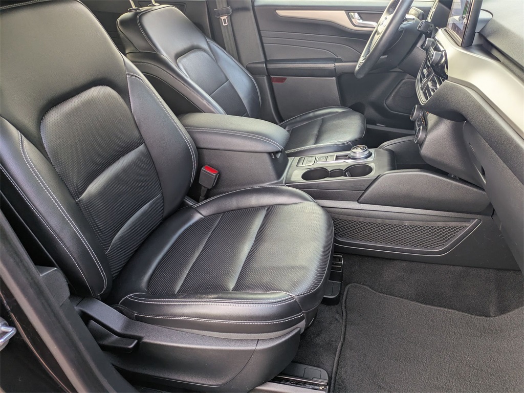 Used 2021 Ford Escape For Sale in Findlay, OH