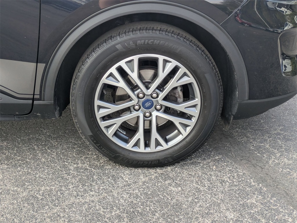 Used 2021 Ford Escape For Sale in Findlay, OH