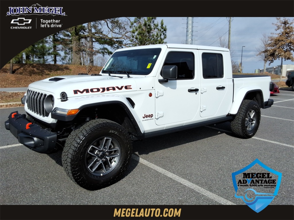 2025 Jeep Gladiator Mojave Crew Cab 4WD