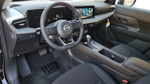 2026 Nissan Kicks - Image 9