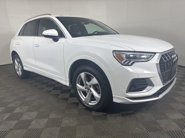 2020 Audi Q3 quattro Premium Plus 45 TFSI