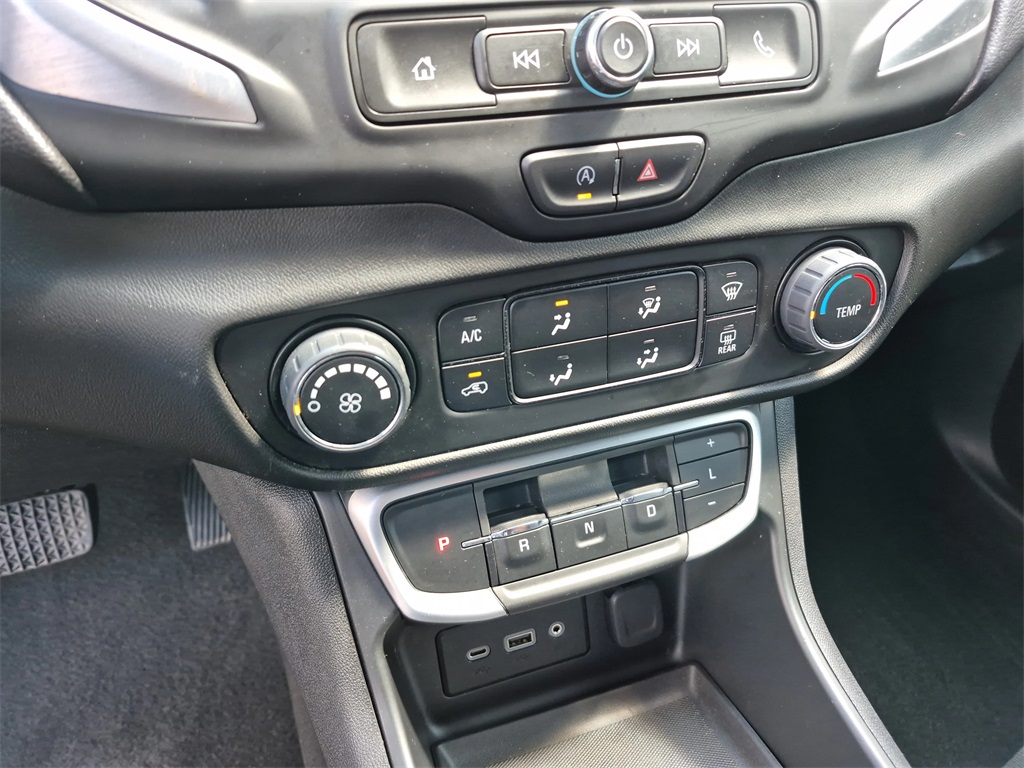 2023 GMC Terrain SLE White at AutoSavvy Houston Southwest