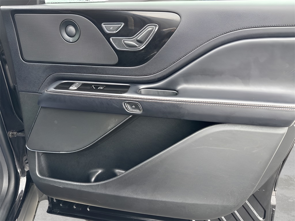 2020 Lincoln Aviator