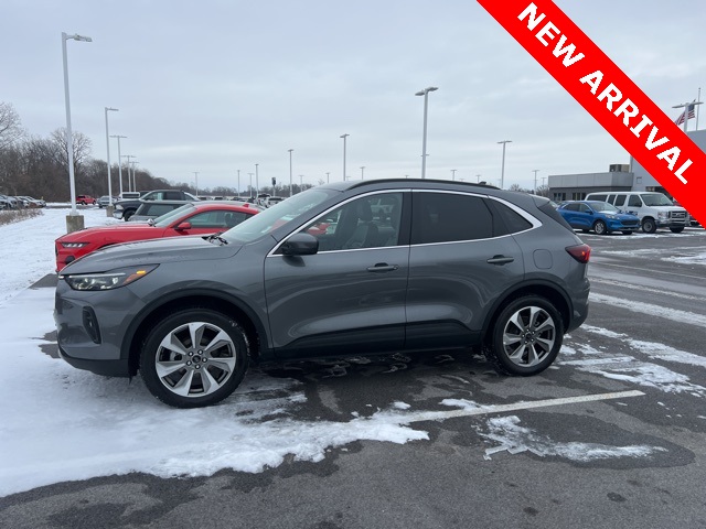 2025 Ford Escape Platinum AWD