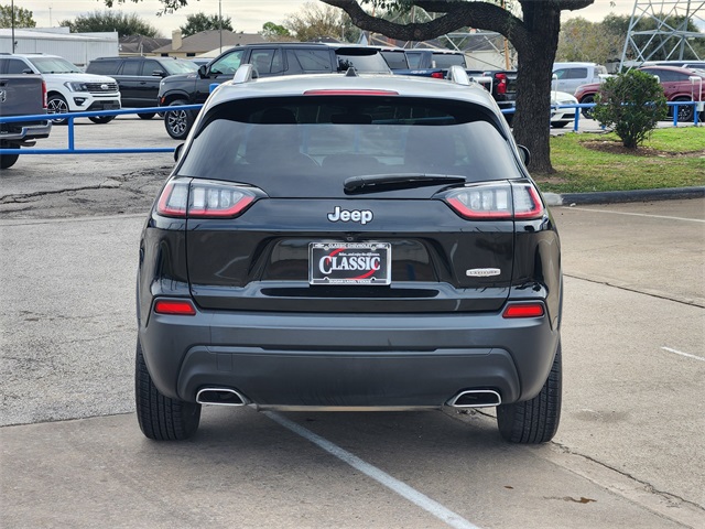 2019 Jeep Cherokee Latitude Plus Black at AutoSavvy Houston Northwest